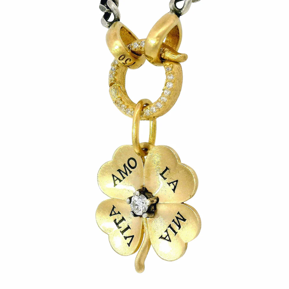 Diamond Four-Leaf Clover Pendant - "Vita Amo La Mia" - Image 4