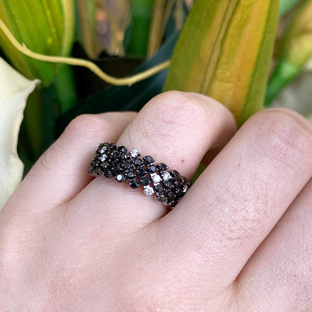 18K White Gold Five Row Expandable Brevetto Black & White Diamond Ring - Image 6