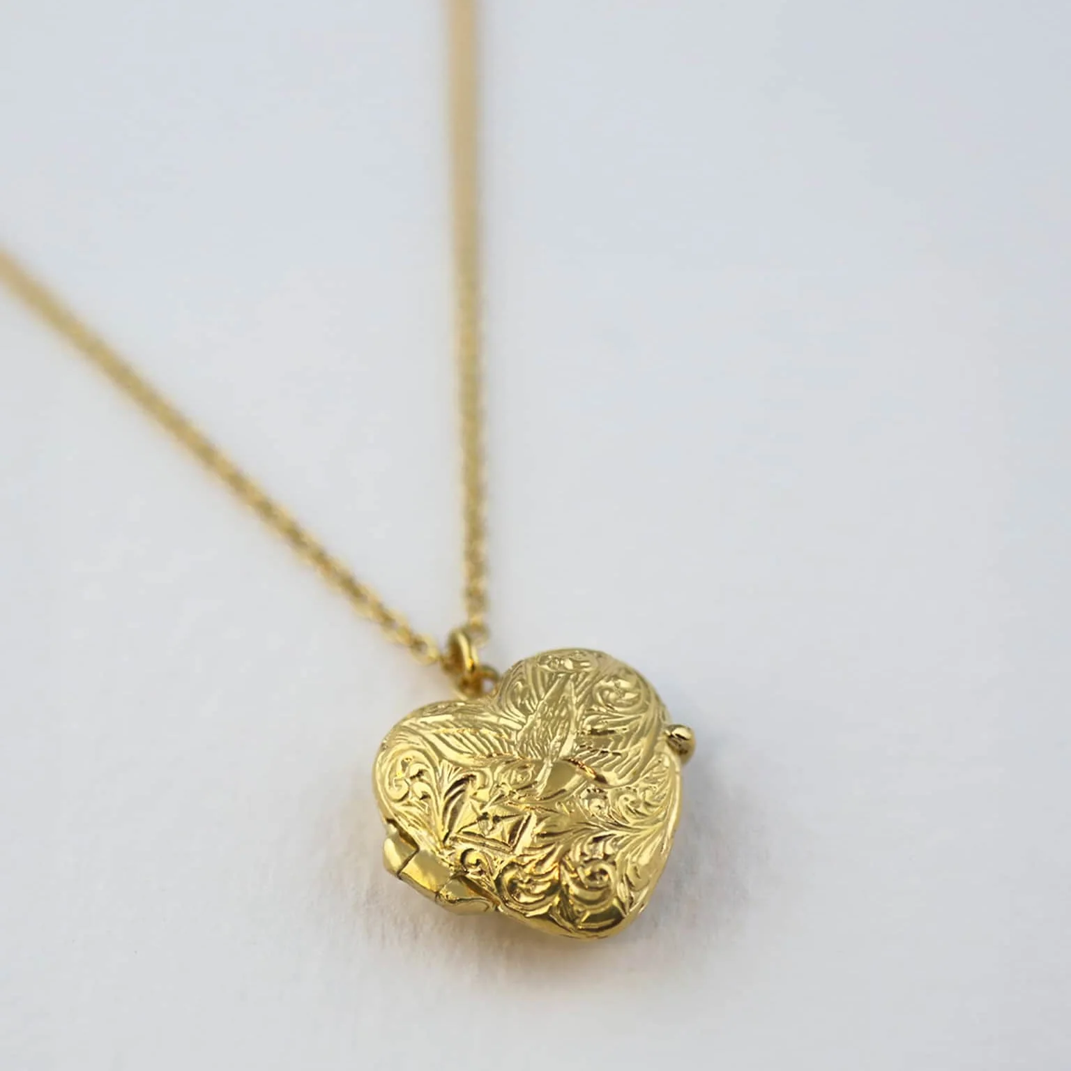 Gold Vermeil Heart Locket Necklace - "Victoriana Keepsake" - Image 2