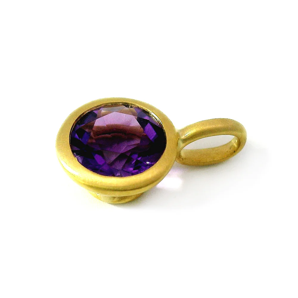 Amethyst & Yellow Gold Pendant - "Berry Picking"