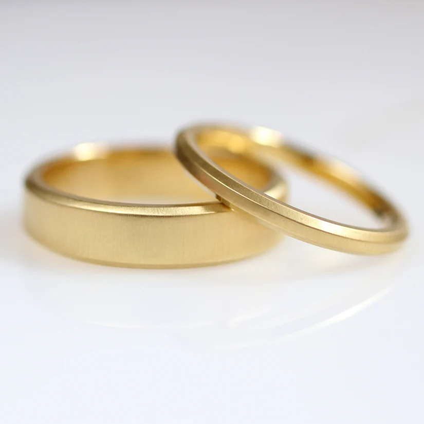 Yellow Gold Wedding Band - "Hana" - Image 2
